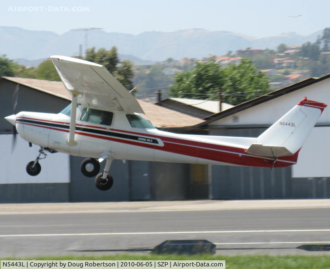 N5443L, 1980 Cessna 152 C/N 15284315, 1980 Cessna 152 II, Lycoming O-235 110 Hp, takeoff climb Rwy 22