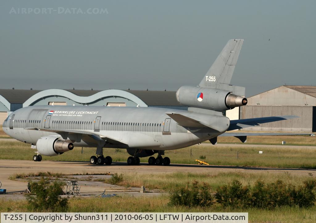T-255, 1978 McDonnell Douglas DC-10-30F C/N 46987, Parked at Sabena Technics area...