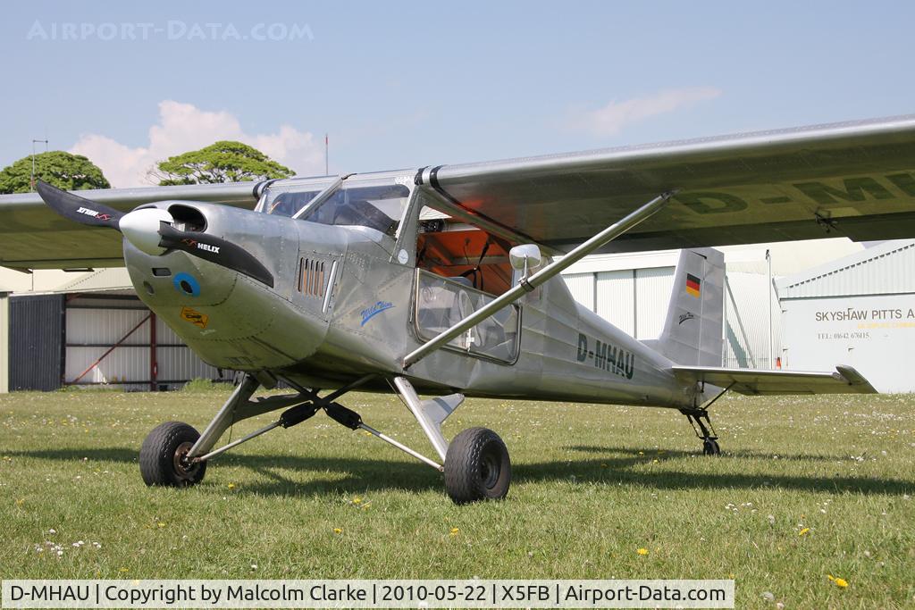 D-MHAU, Air Light Wild Thing C/N 2001-06-077, Air Light Wild Thing at Fishburn Airfield, UK in 2010.