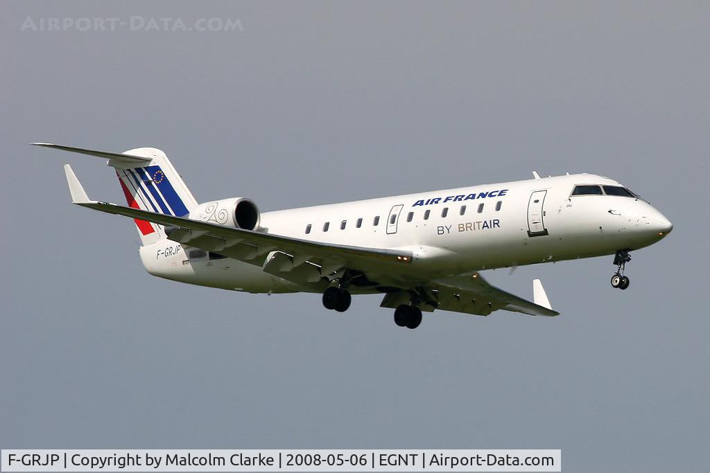 F-GRJP, 1999 Canadair CRJ-100ER (CL-600-2B19) C/N 7301, Canadair CL-600-2B19 Regional Jet CRJ-100ER on approach to Newcastle Airport in 2008.