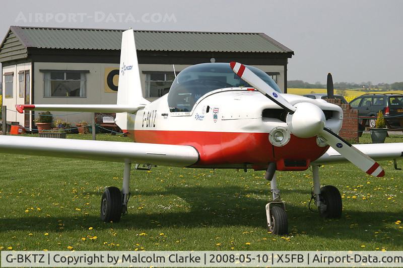 G-BKTZ, 1983 Slingsby T-67M Firefly C/N 2004, Slingsby T-67M Firefly at Fishburn Airfield, UK in 2008.