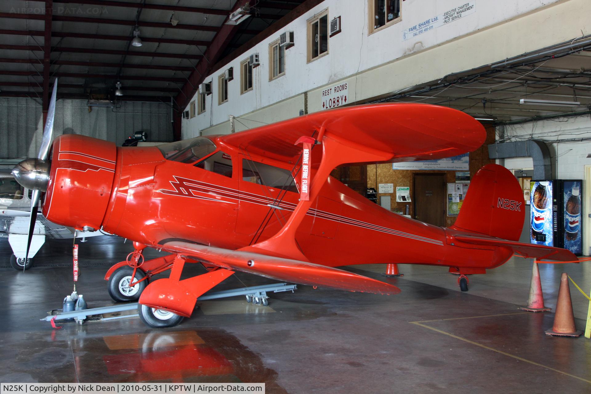 N25K, 1944 Beech D17S Staggerwing C/N 6881, KPTW