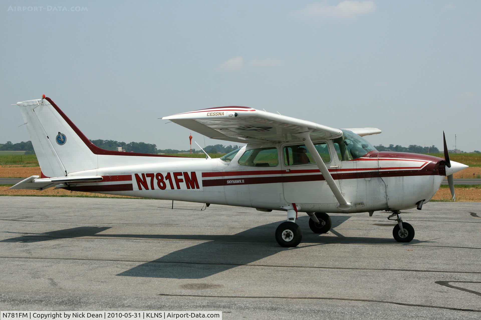 N781FM, 1980 Cessna 172P C/N 17274448, KLNS