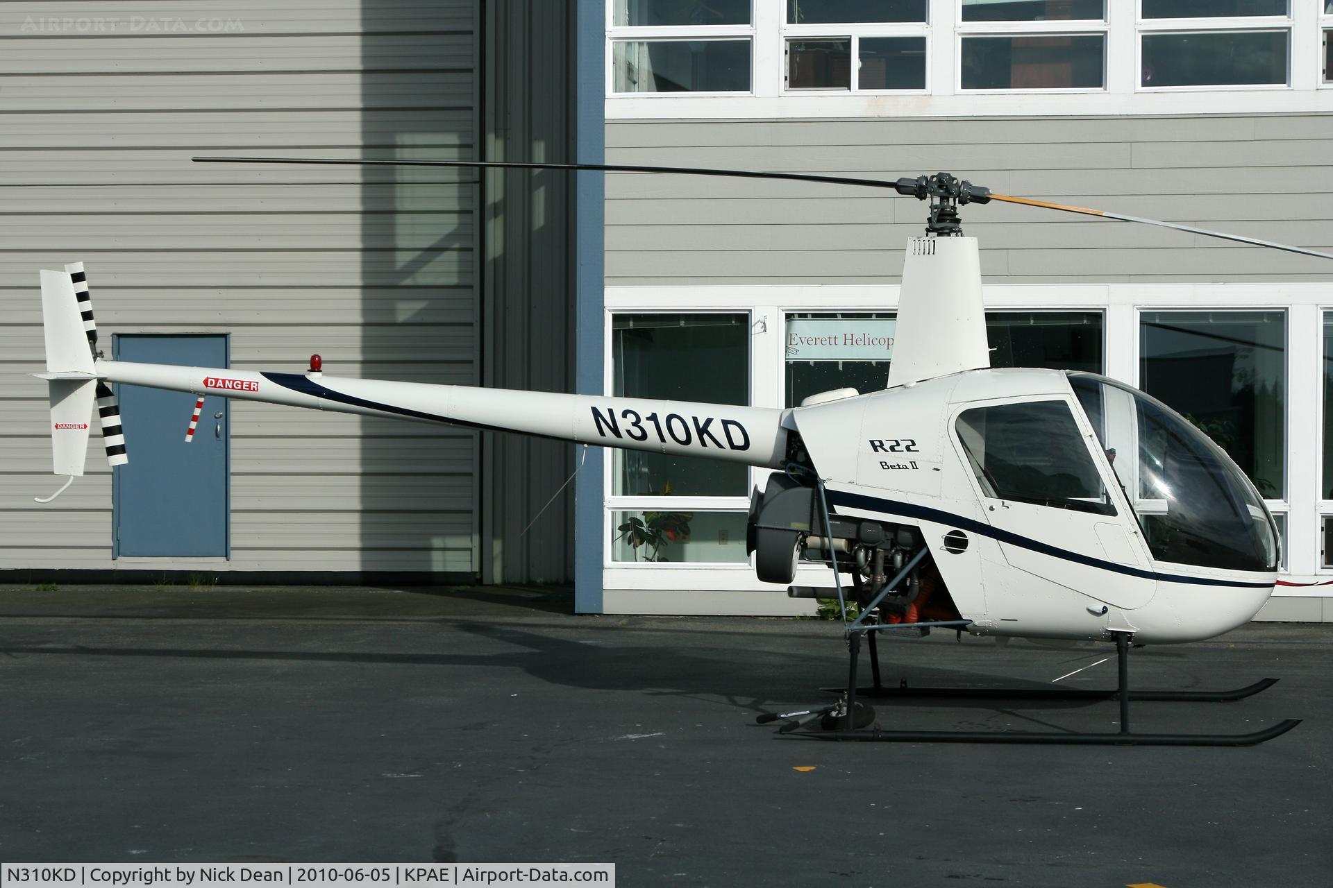 N310KD, 1999 Robinson R22 Beta C/N 3028, KPAE