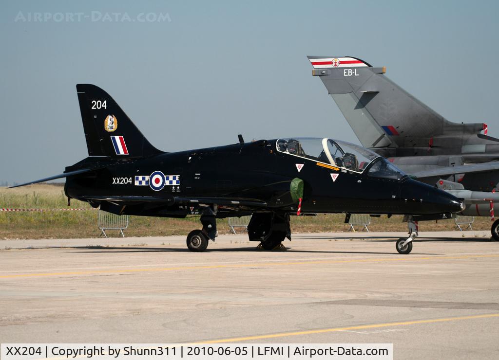 XX204, 1978 Hawker Siddeley Hawk T.1A C/N 051/312051, Participant of the LFMI Airshow 2010