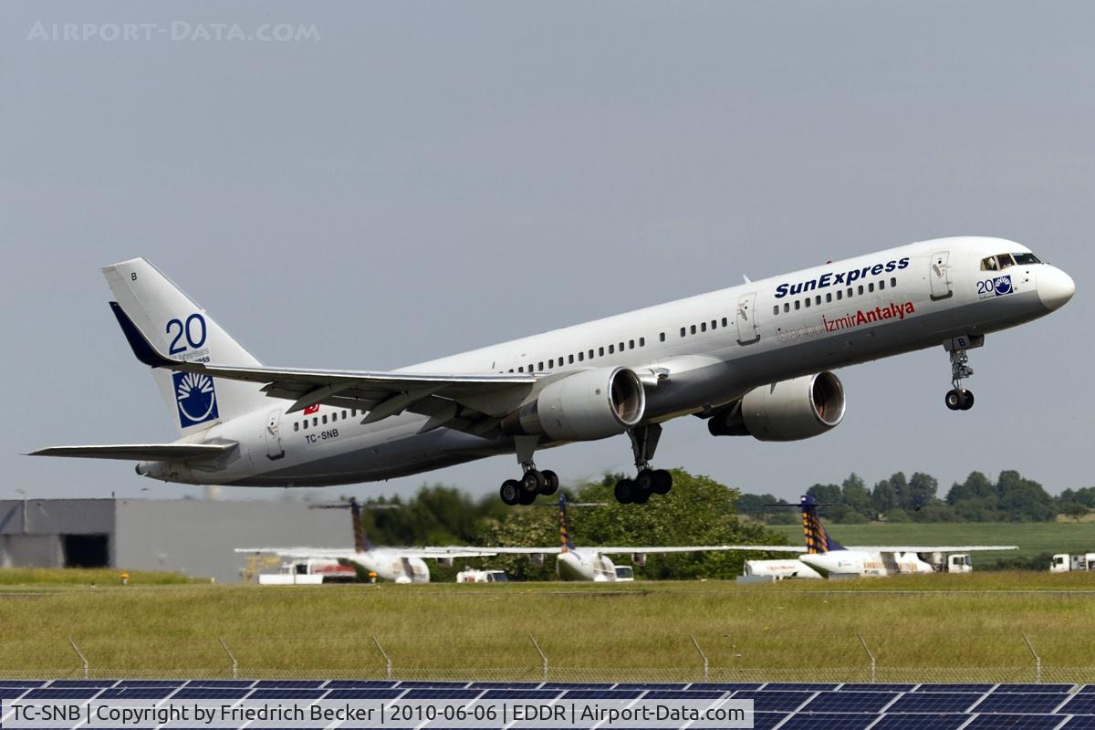 TC-SNB, 1994 Boeing 757-2Q8 C/N 26271, departing via RW09