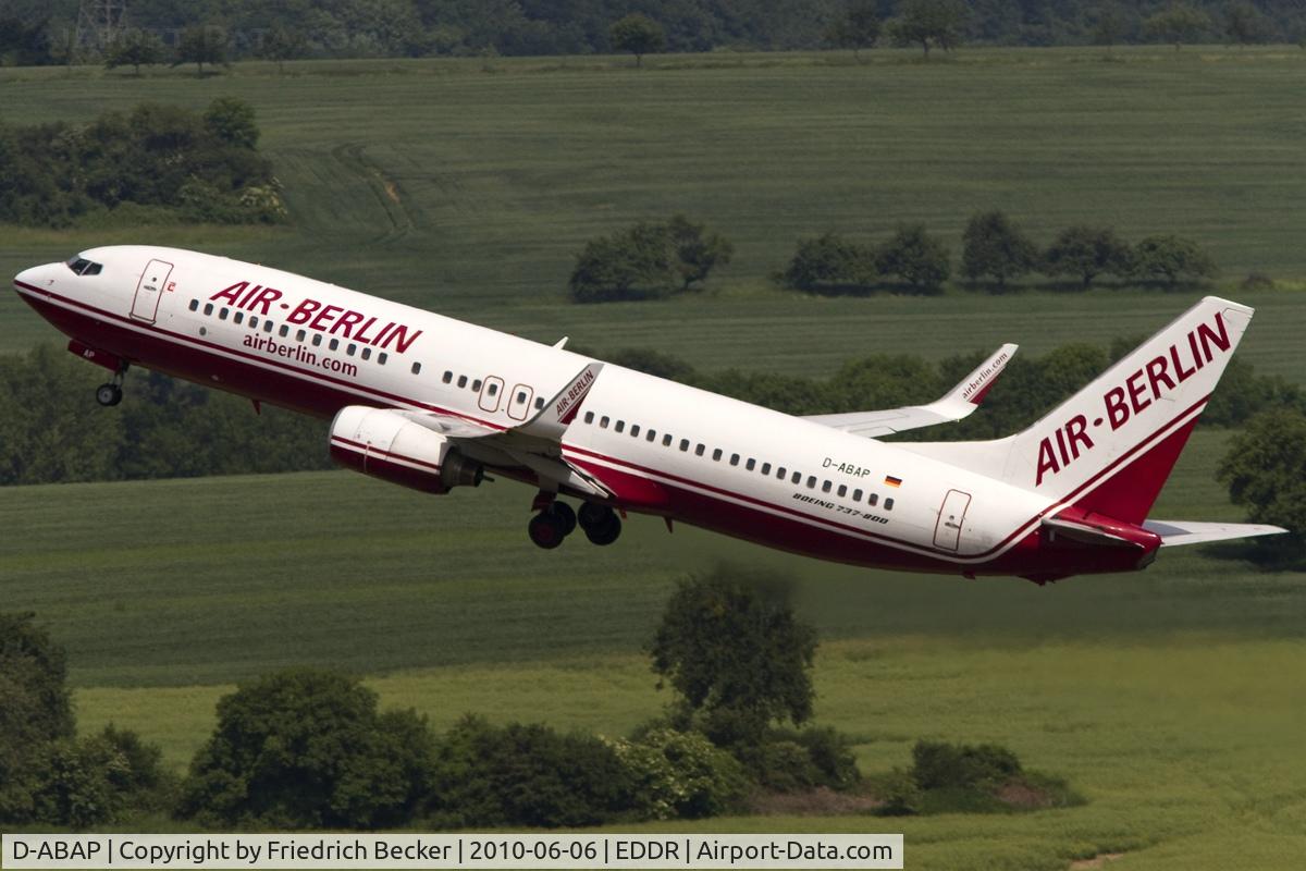 D-ABAP, 1998 Boeing 737-86J C/N 28070, departing to Palma de Mallorca via RW27