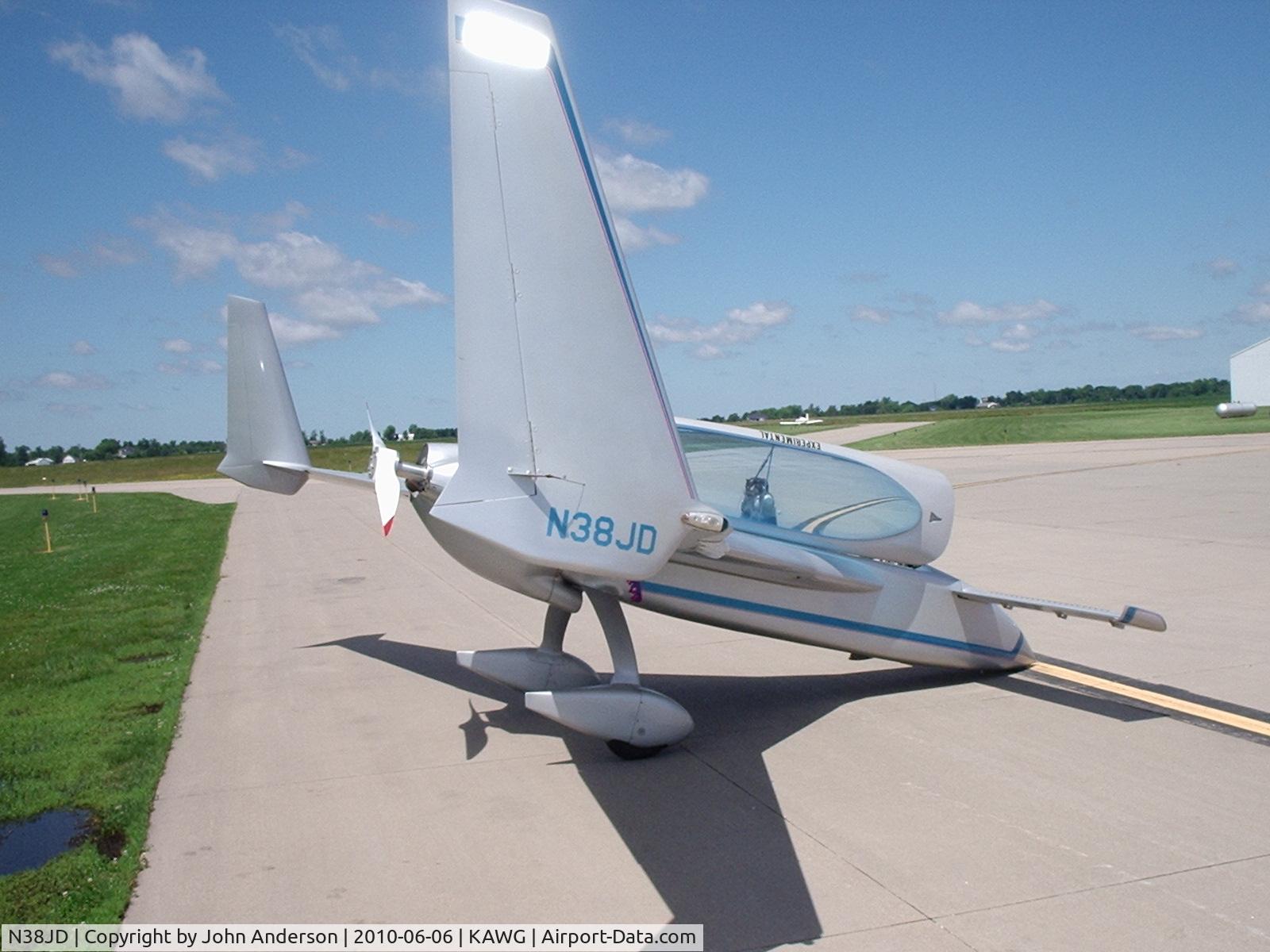 N38JD, 1990 Rutan Long-EZ C/N 1612, Washington Iowa Airport airshow