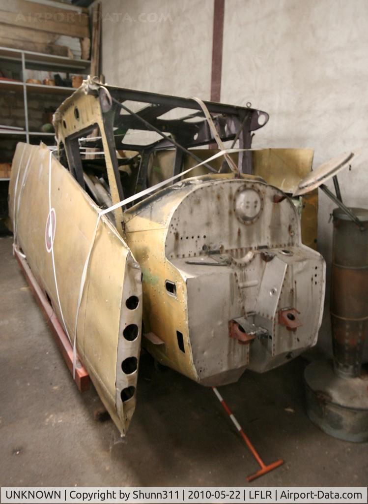UNKNOWN, Miscellaneous Various C/N unknown, C/n 24581 - dumped inside a hangar...