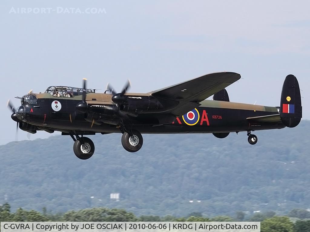 C-GVRA, 1945 Victory Aircraft Avro 683 Lancaster BX C/N FM 213 (3414), Leaving Reading