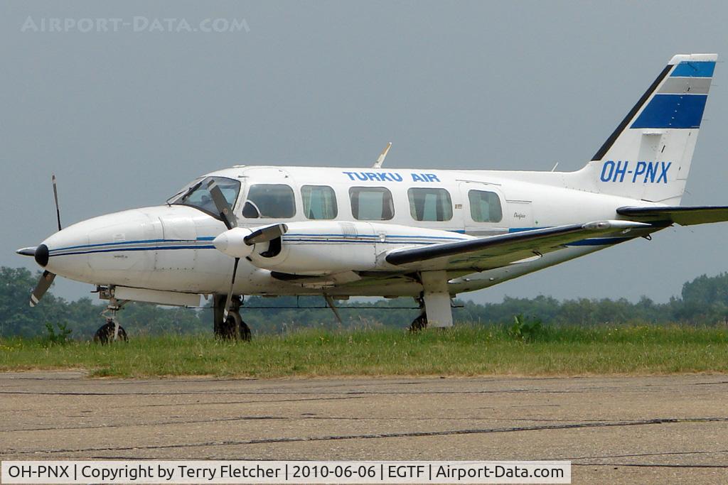 OH-PNX, Piper PA-31-350 Chieftain C/N 31-8052040, Finnish Piper PA-31-350 Chieftan, c/n: 31-8052040 at Fairoaks