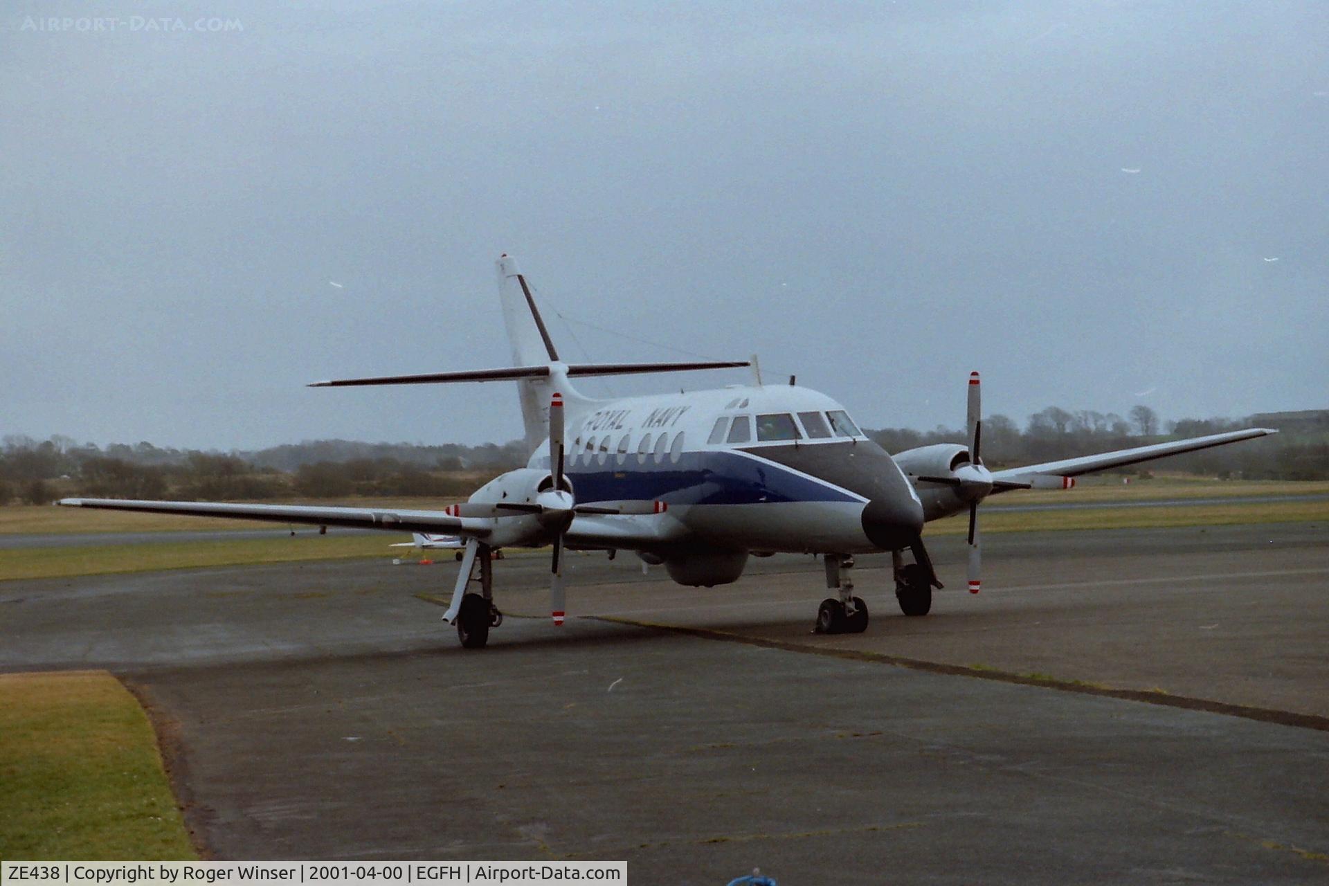 ZE438, 1986 British Aerospace BAe-3100 Jetstream T3 C/N 647, Jetstream T.3 coded (5)76 of 750 NAS (Heron Flight) based at RNAS Yeovilton visiting Swansea Airport in April 2001