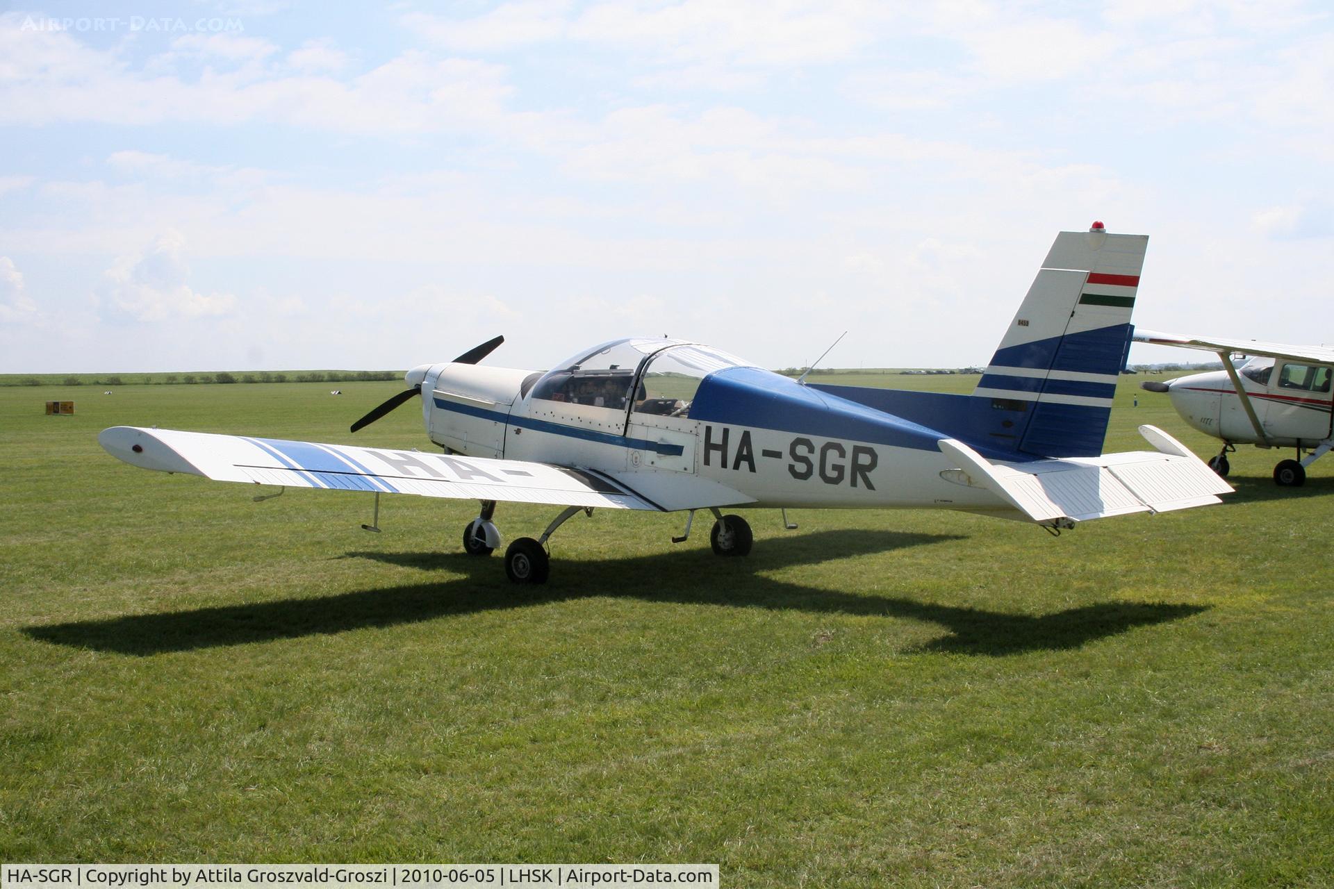HA-SGR, 1988 Zlin Z-142 C/N 0459, Siófok-Kiliti Airport, Hungary.
