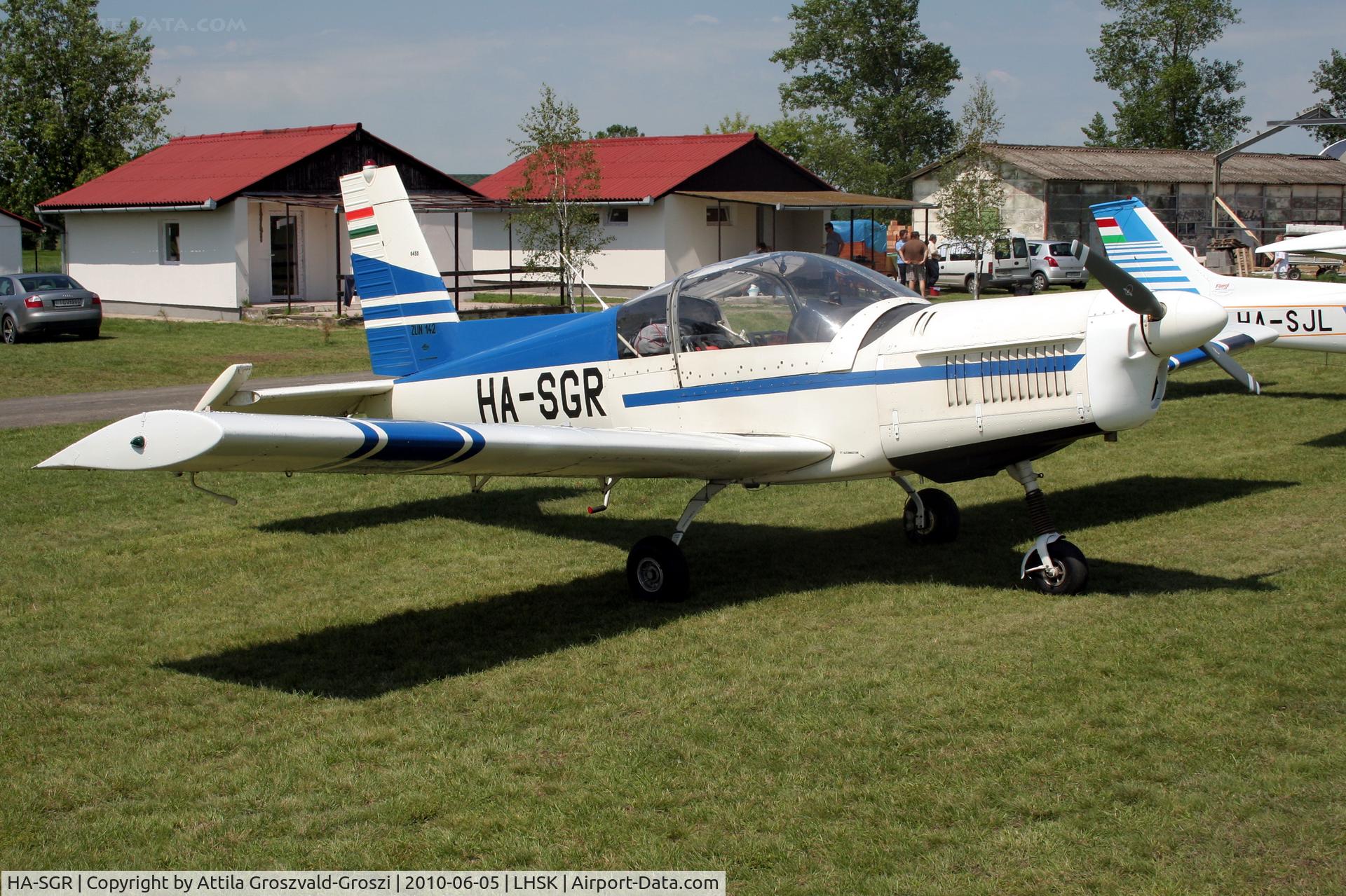 HA-SGR, 1988 Zlin Z-142 C/N 0459, Siófok-Kiliti Airport, Hungary.