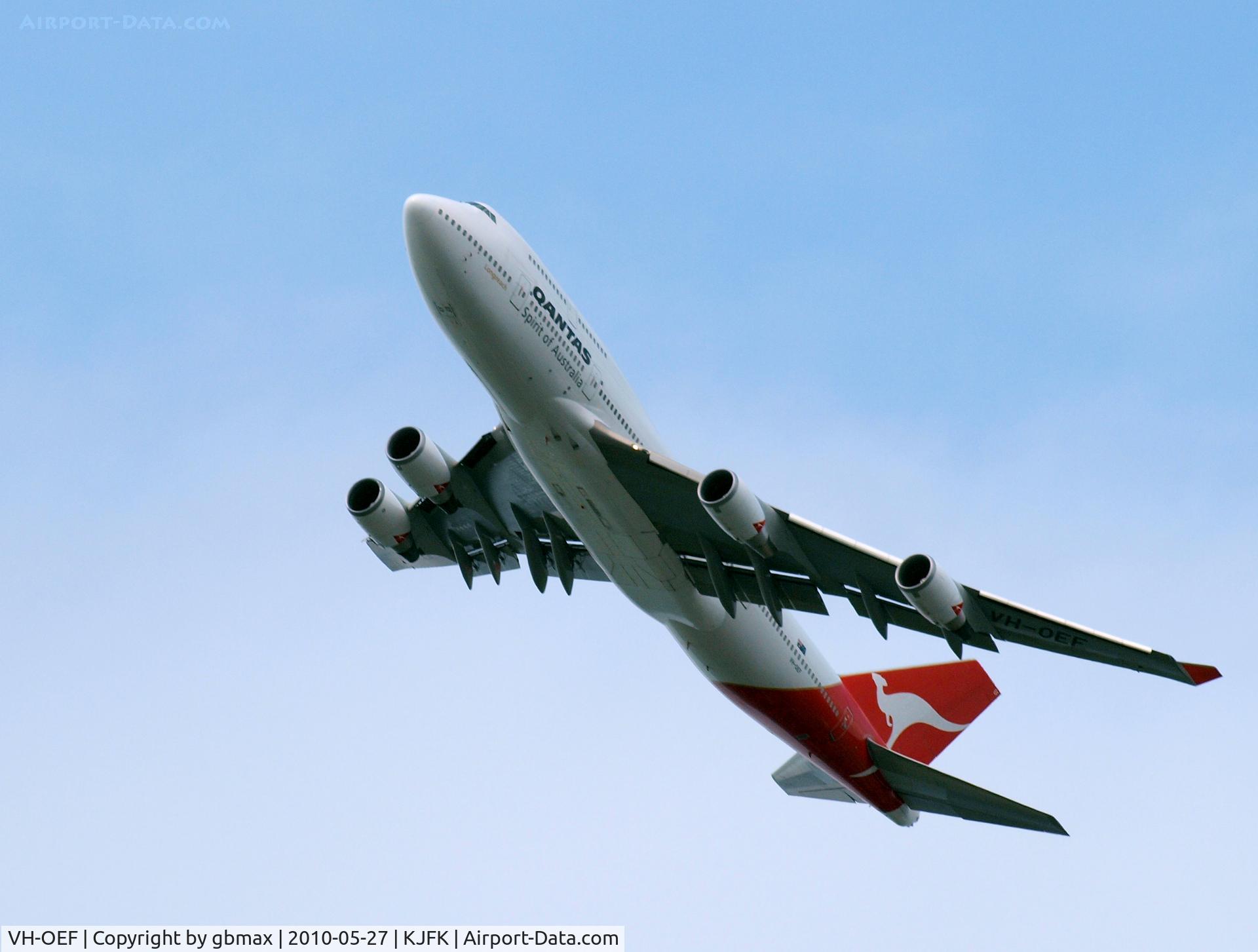 VH-OEF, 2002 Boeing 747-438/ER C/N 32910, Same QANTAS B-747...