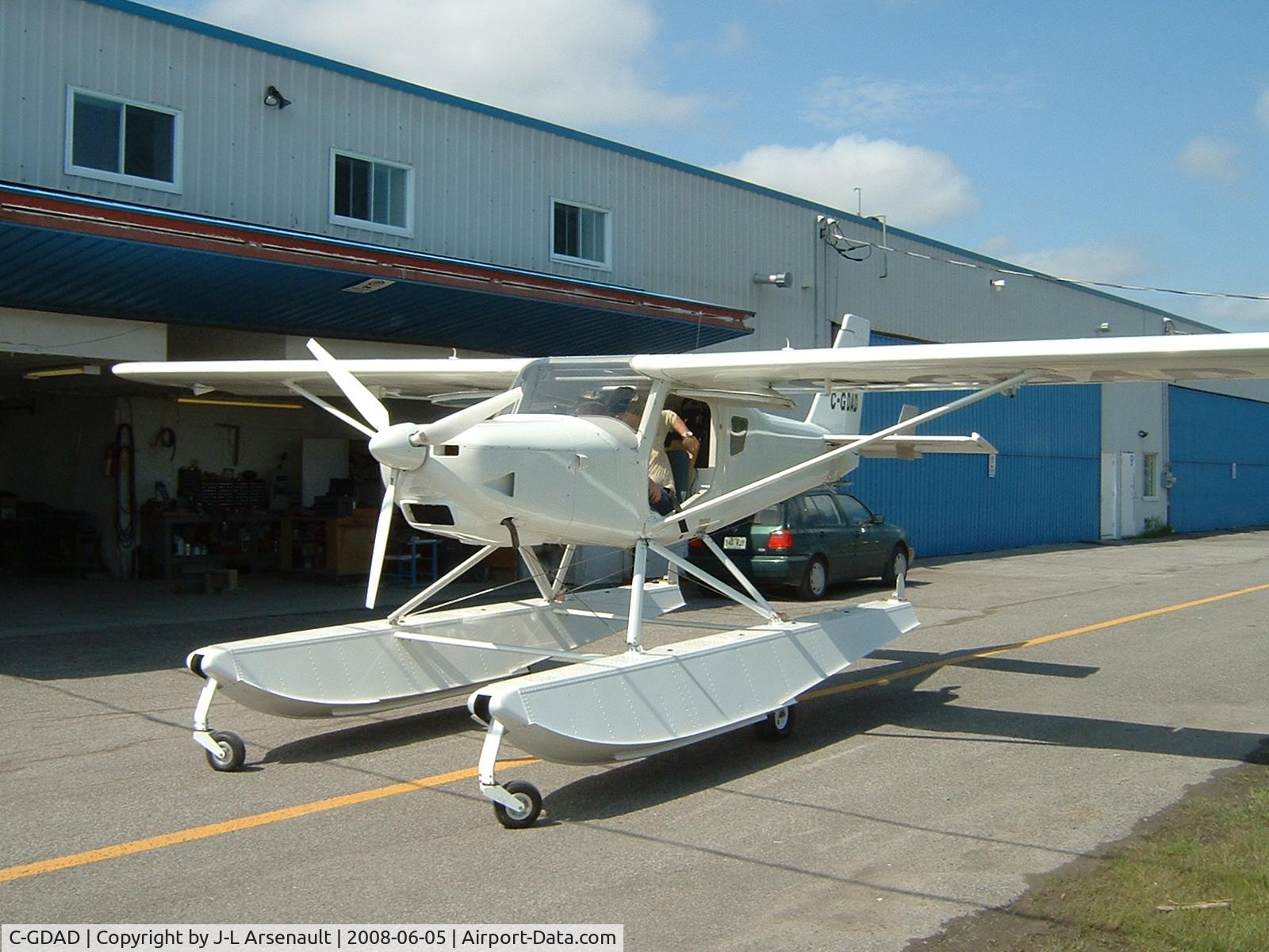C-GDAD, 1995 Ultravia Pelican PL 914 C/N 527, Pélican PL on amphibious floats