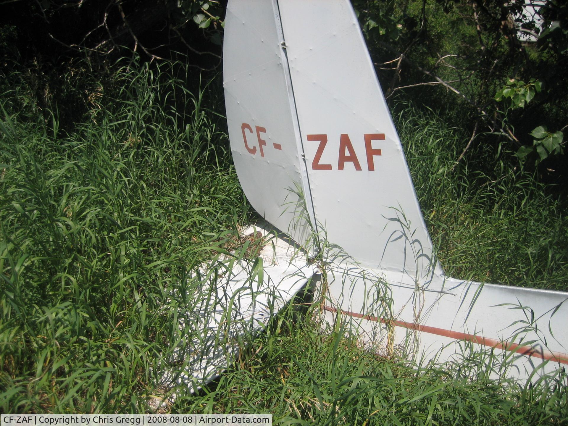 CF-ZAF, 1946 Schweizer SGU 1 19 C/N 21, Farmers field