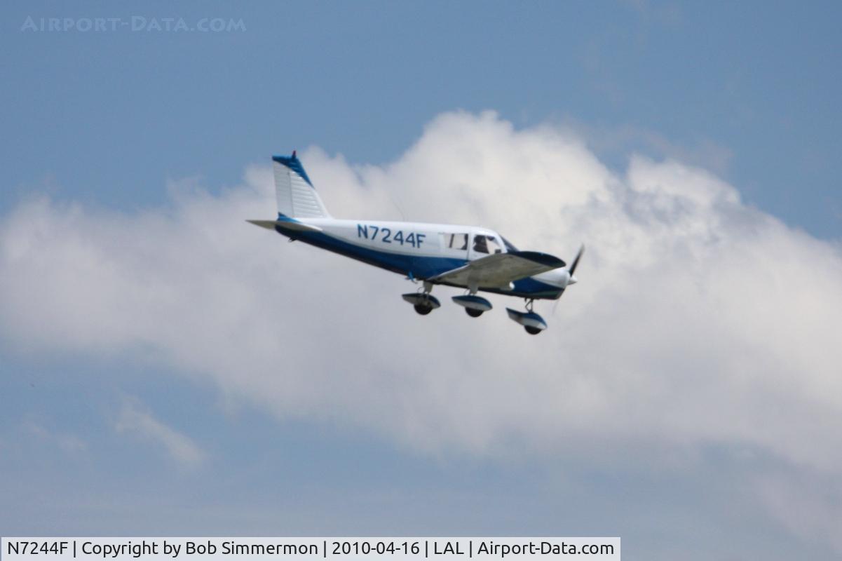 N7244F, 1968 Piper PA-28-140 Cherokee C/N 28-25160, Arriving at Lakeland, Florida during Sun N Fun 2010.
