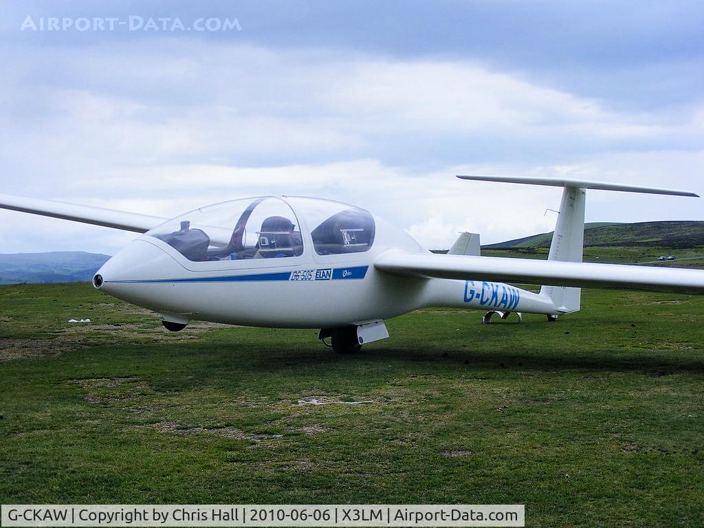 G-CKAW, AMS-Flight DG-500 Elan Orion C/N 5E228X66, DG-500 Elan Orion at Long Mynd, Shropshire, UK