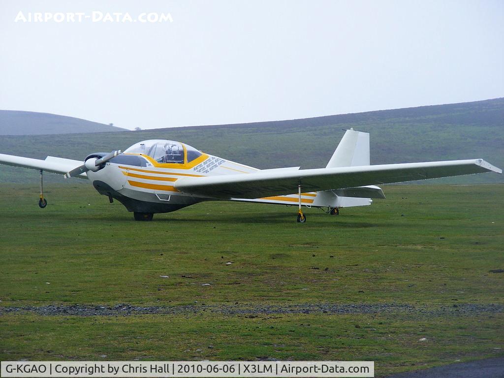 G-KGAO, 1986 Scheibe SF-25C Falke C/N 44386, at Long Mynd, Shropshire, UK