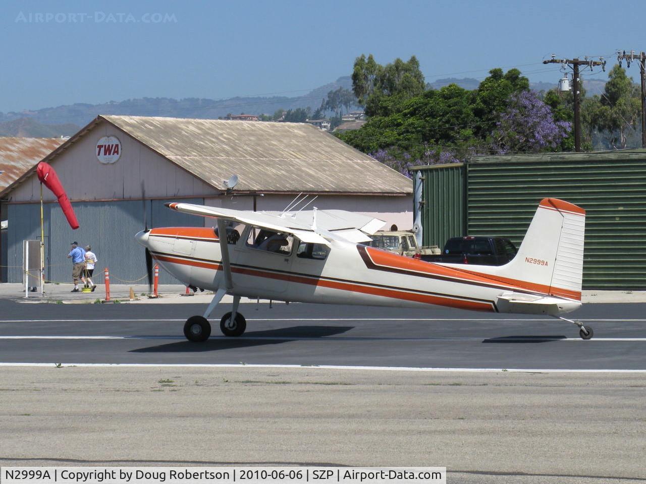 N2999A, 1953 Cessna 180 C/N 30199, 1953 Cessna 180, Continental O-470-A 225 Hp, first year of production, takeoff roll Rwy 22