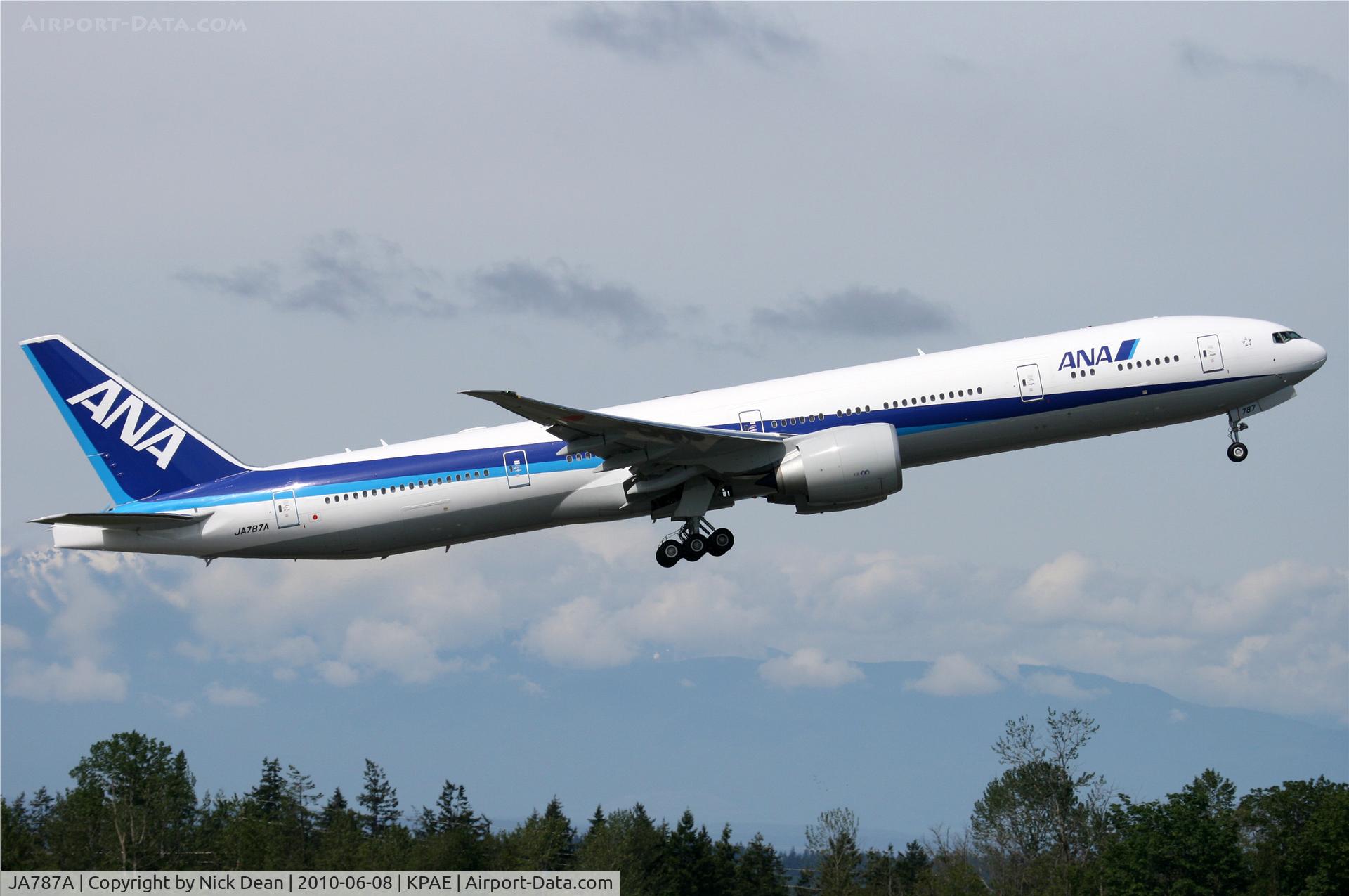 JA787A, 2010 Boeing 777-381/ER C/N 37949, KPAE Boeing 004 departing 34L for a KPAE-KMWH-KPAE test flight