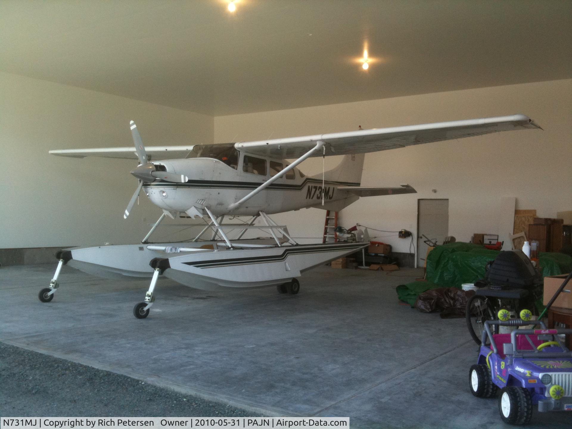 N731MJ, 1974 Cessna U206F Stationair C/N U20602362, on amphibs