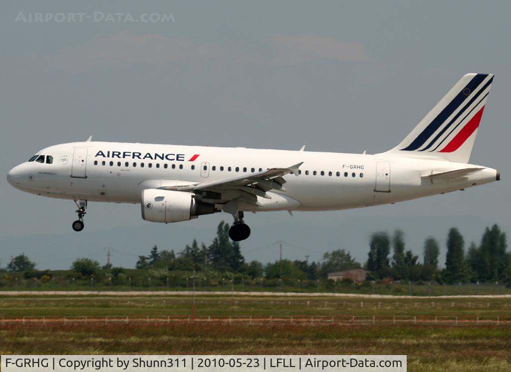 F-GRHG, 1999 Airbus A319-111 C/N 1036, Landing rwy 36L