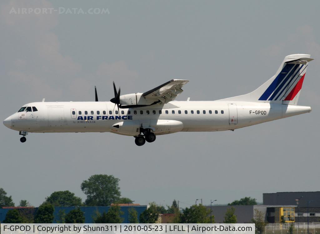 F-GPOD, 1993 ATR 72-202 C/N 361, Landing rwy 36L