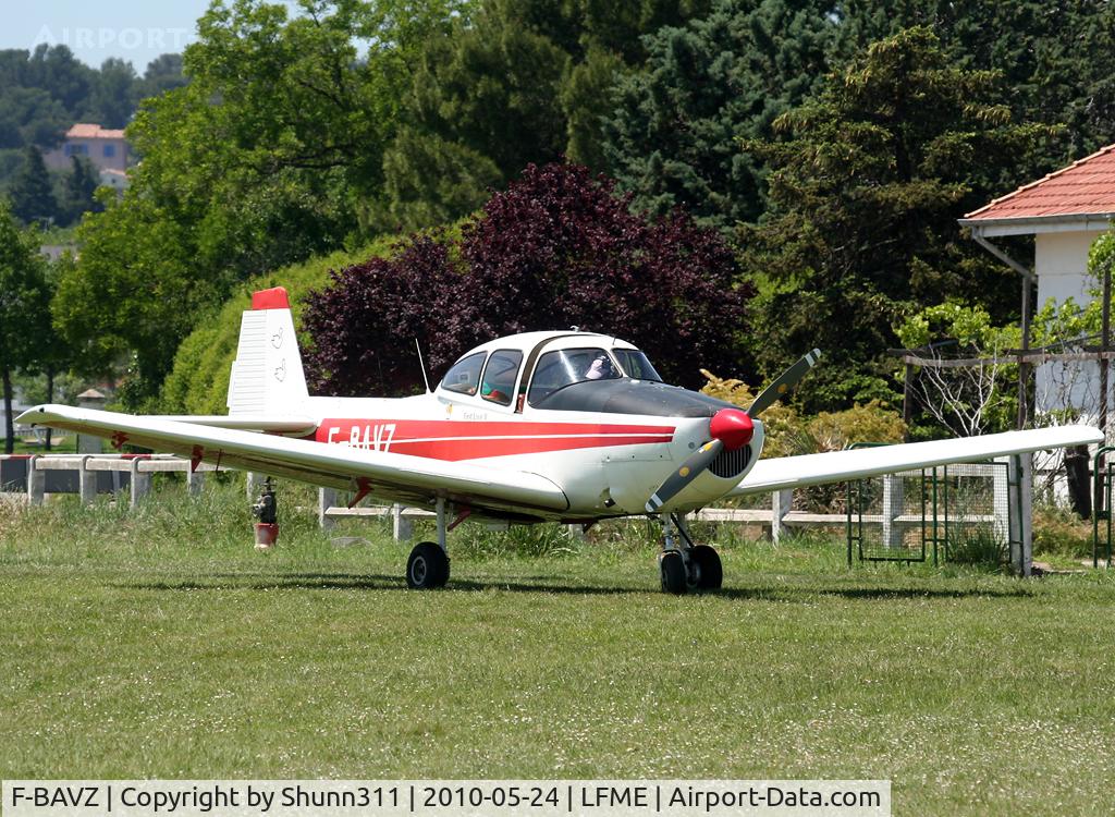 F-BAVZ, North American Navion (NA-145) C/N NAV-4-911, Waiting a new light flight...