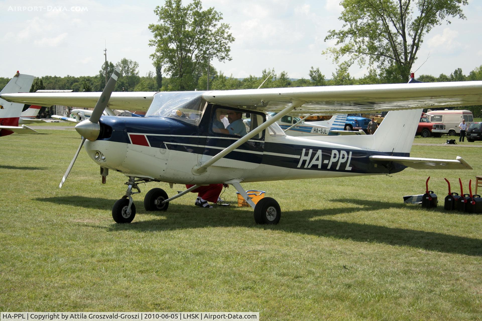HA-PPL, 1977 Reims F152 C/N 1467, Siófok-Kiliti Airport, Hungary.