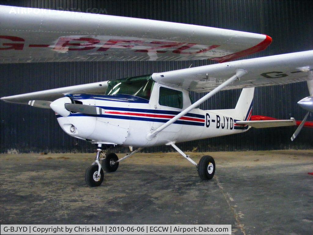 G-BJYD, 1982 Reims F152 C/N 1915, Privately owned