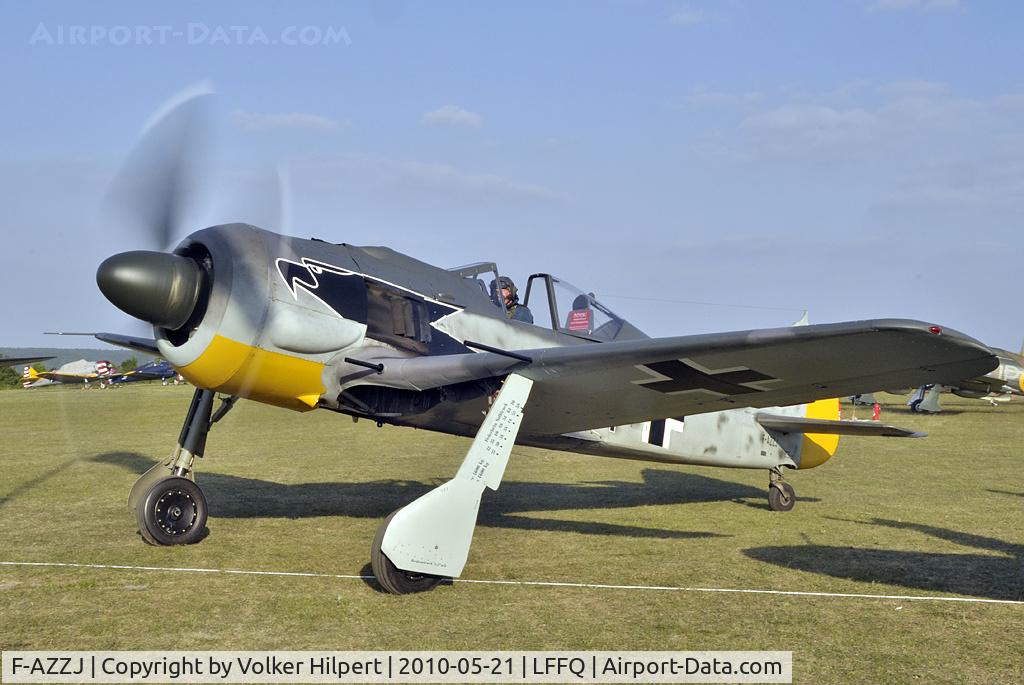 F-AZZJ, Flugwerk Fw 190-A8/N Replica C/N 990013, at lffq