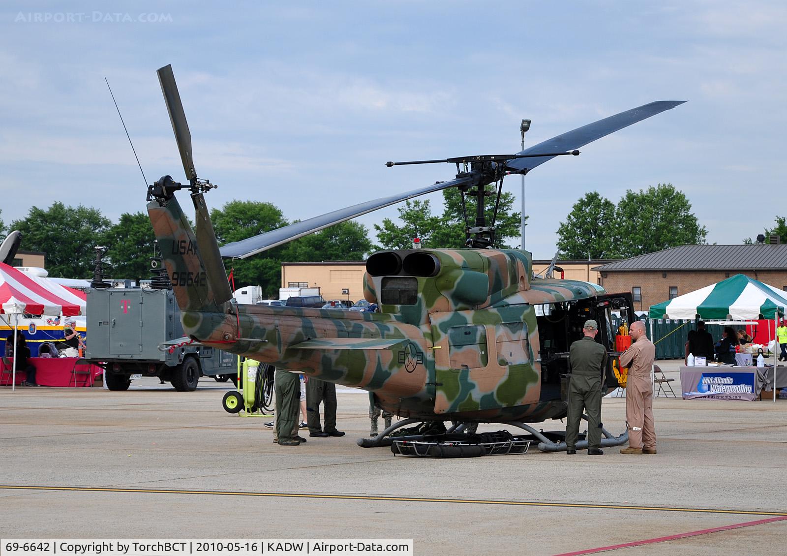 69-6642, Bell UH-1N Iroquois C/N 31048, 6th SOS Huey in 