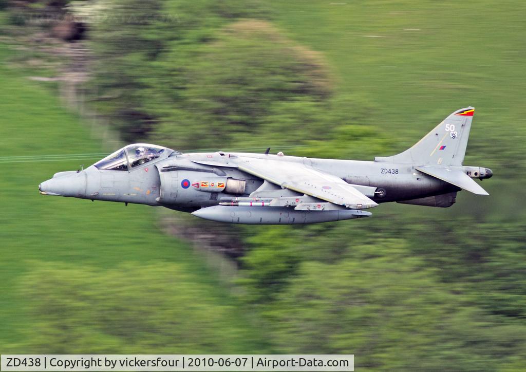 ZD438, British Aerospace Harrier GR.7 C/N P50, Royal Air Force Harrier GR9 (c/n P50). Operated by the Cottesmore Wing, coded '50'. Retains it old 4 Squadron markings.