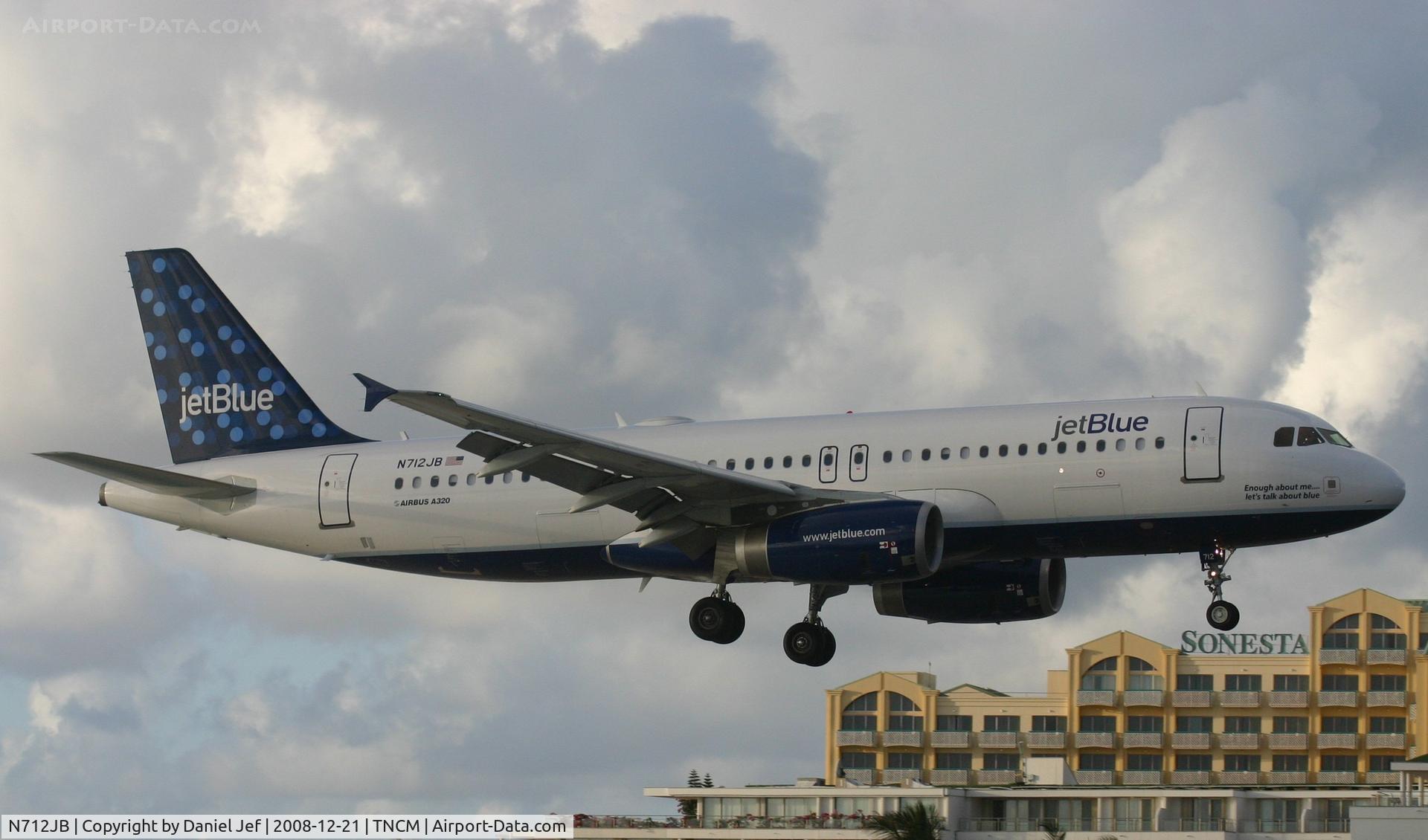 N712JB, 2008 Airbus A320-232 C/N 3517, JetBlue N712JB landing at TNCM