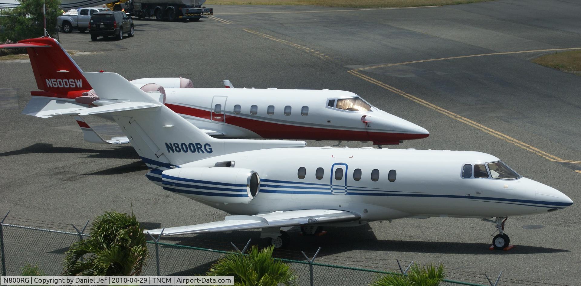 N800RG, 1993 British Aerospace BAe.125-800A C/N 258230, N800RG park at the cargo ramp at tncm