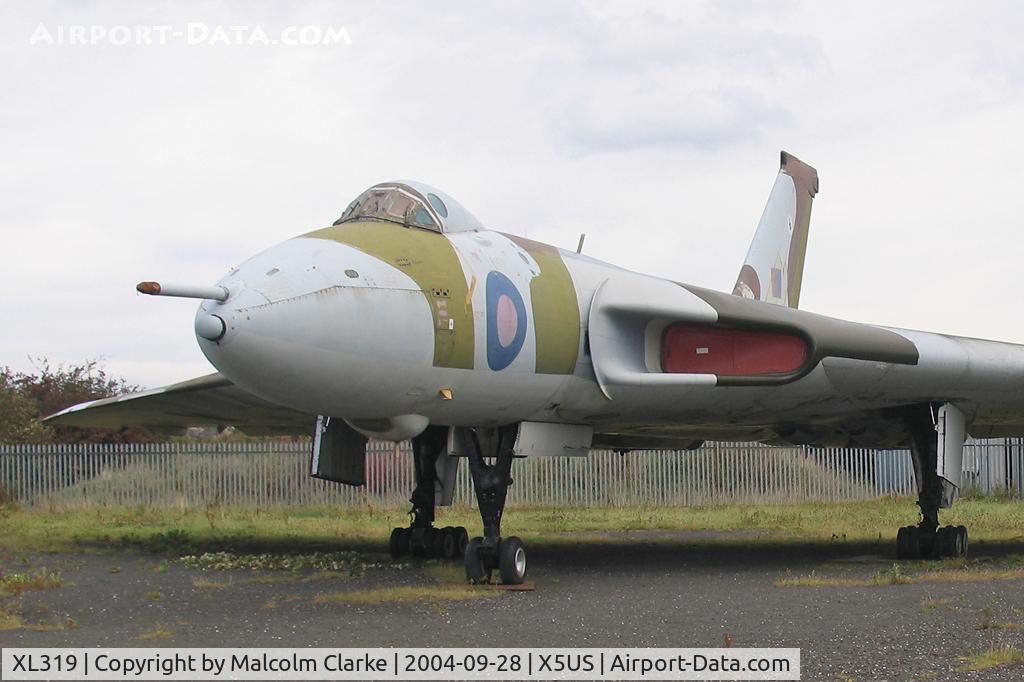XL319, 1961 Avro Vulcan B.2 C/N Set 28, Avro 698 Vulcan B2 at The North East Air Museum, Usworth, UK in 2004.