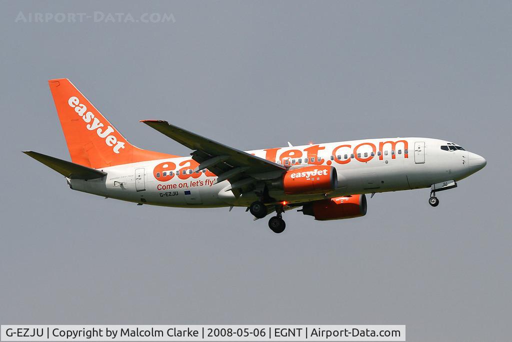 G-EZJU, 2003 Boeing 737-73V C/N 32416, Boeing 737-73V on finals to 07 at Newcastle Airport in 2008.