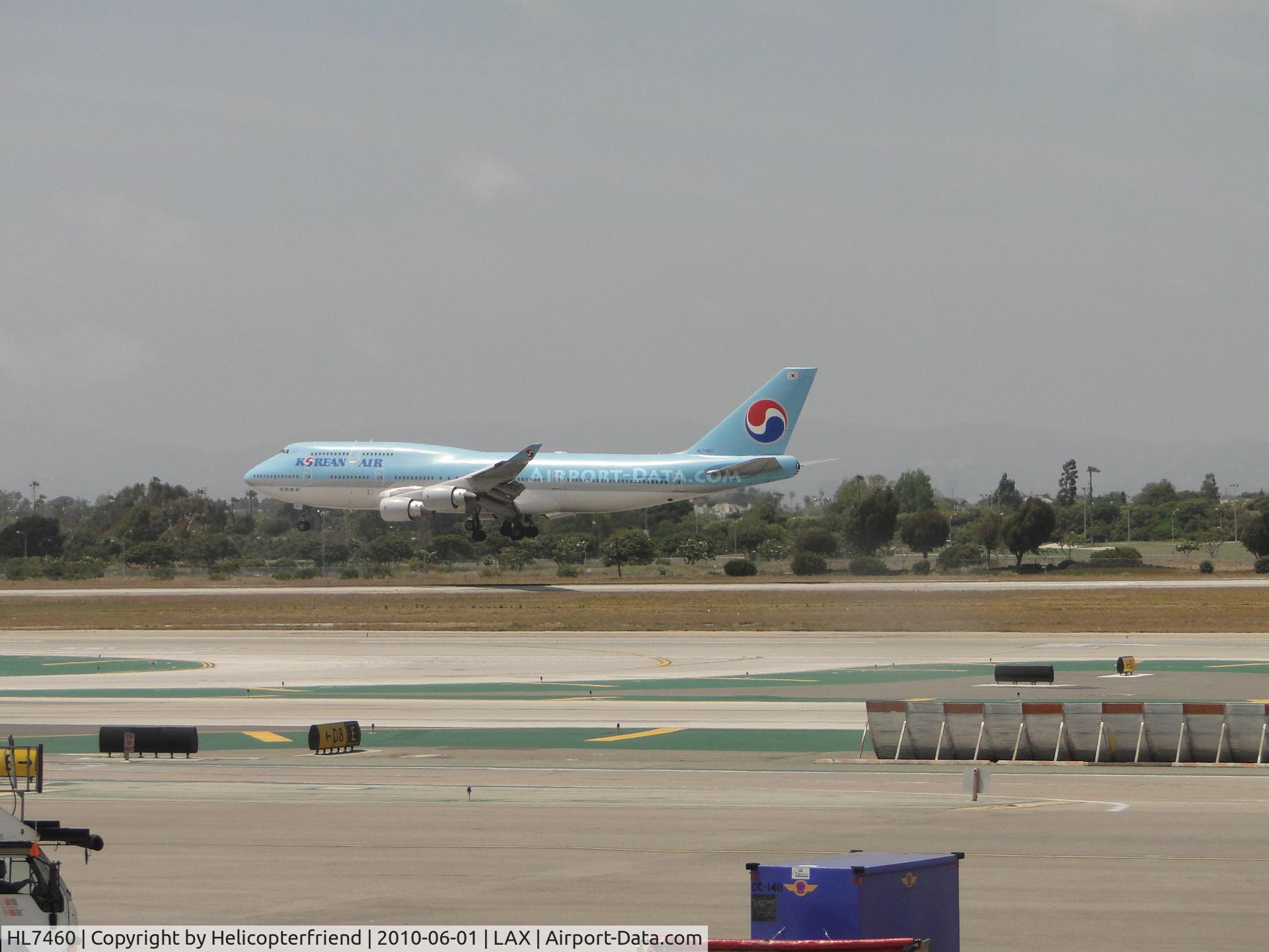 HL7460, 1997 Boeing 747-4B5 C/N 26404, Landing on runway 24R