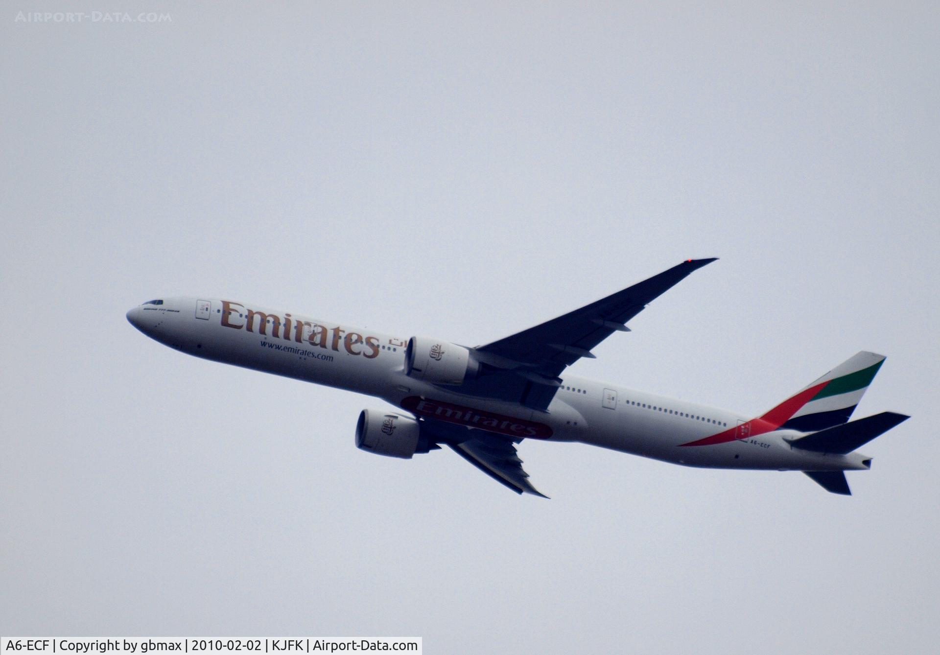 A6-ECF, 2007 Boeing 777-36H/ER C/N 35574, Emirates airplane going to a landing at JFK