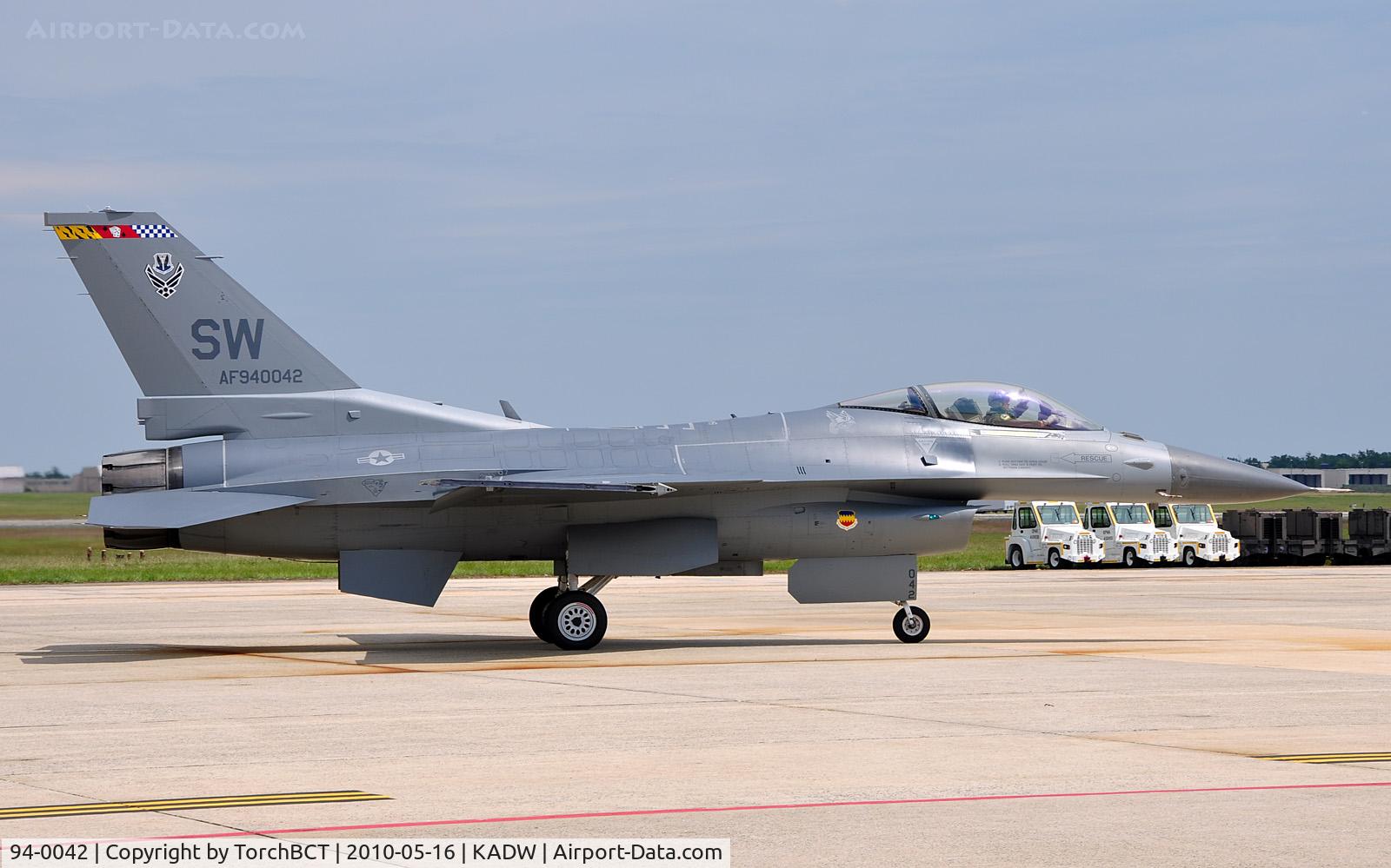 94-0042, Lockheed F-16CM Fighting Falcon C/N CC-194, Shaw based 77th FS Viper after demo at Andrews AFB '10.
