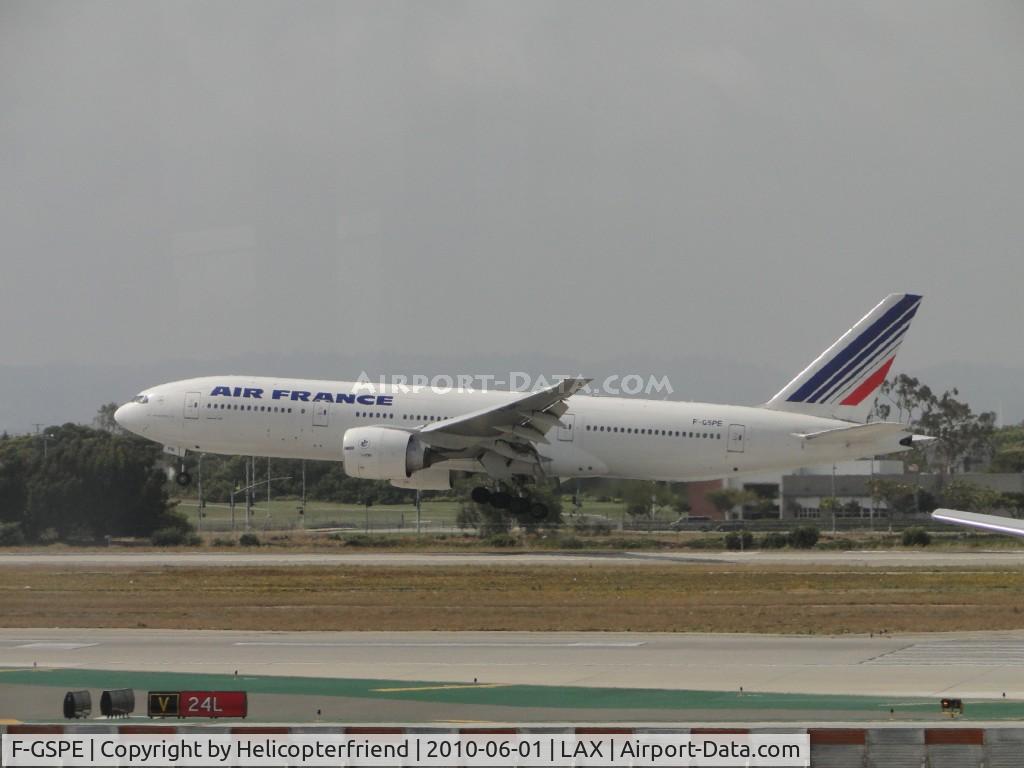 F-GSPE, 1999 Boeing 777-228/ER C/N 29006, Landing 24R