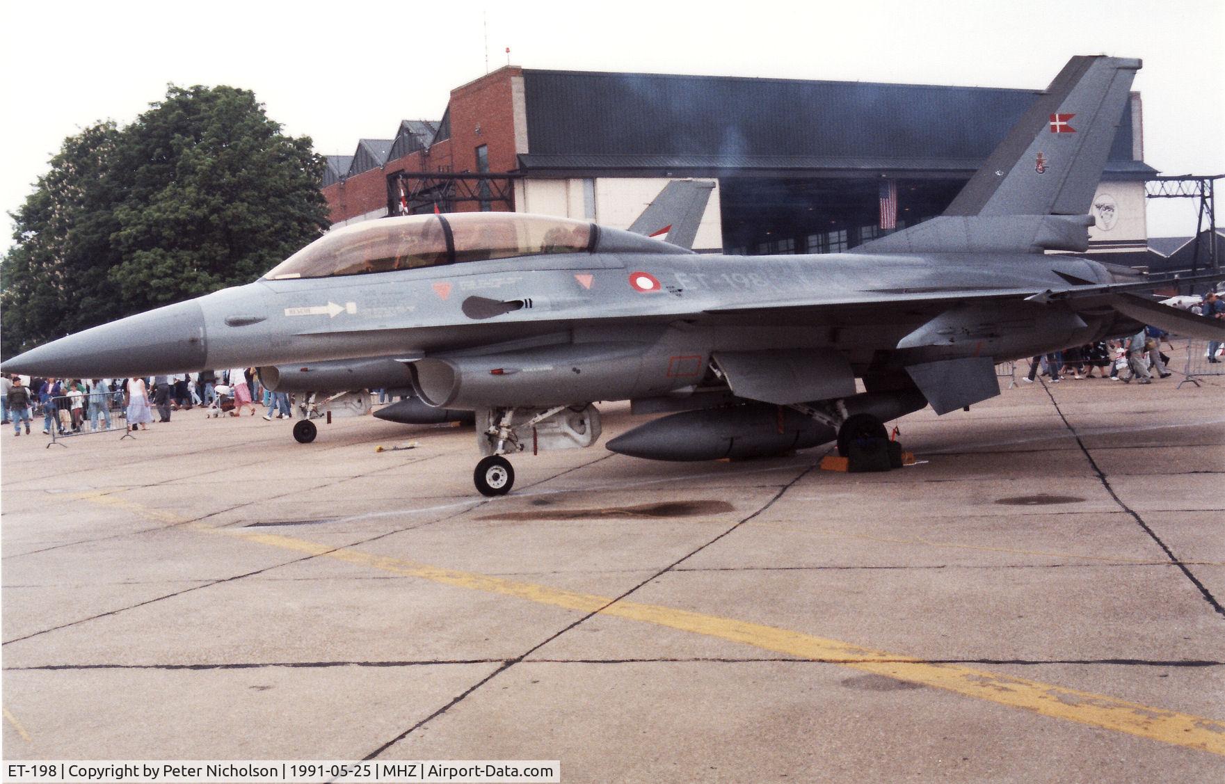 ET-198, General Dynamics F-16BM Fighting Falcon C/N 6G-014, Another view of the F-16B Falcon of Esk 726 Royal Danish Air Force in the static park at the 1991 Mildenhall Air Fete.