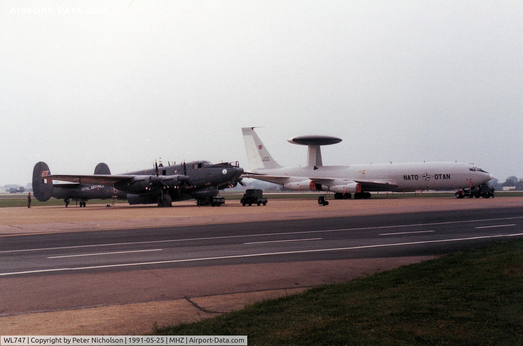 WL747, Avro 716 Shackleton AEW.2 C/N R3/696/239005, Shackleton AEW.2 of 8 Squadron at RAF Lossiemouth on the flight-line at the 1991 Mildenhall Air Fete alongside the aircraft type which would later replace it in service with the RAF.