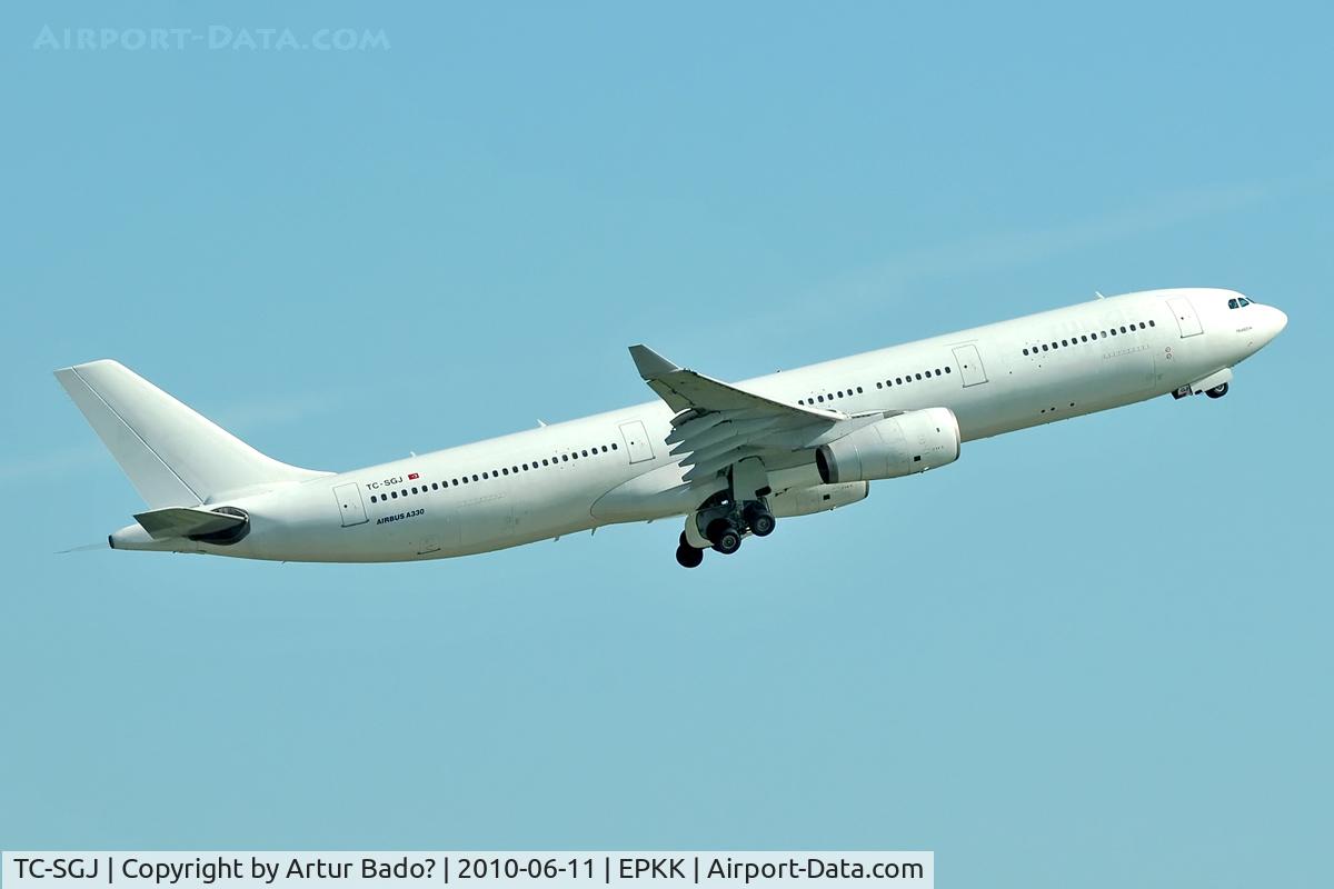 TC-SGJ, 2001 Airbus A330-343X C/N 407, SAGA Airlines