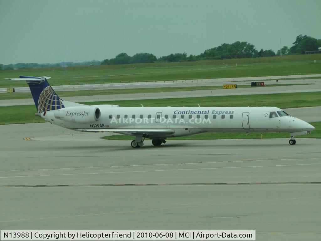 N13988, 2000 Embraer ERJ-145LR (EMB-145LR) C/N 145265, Taxiing for take off