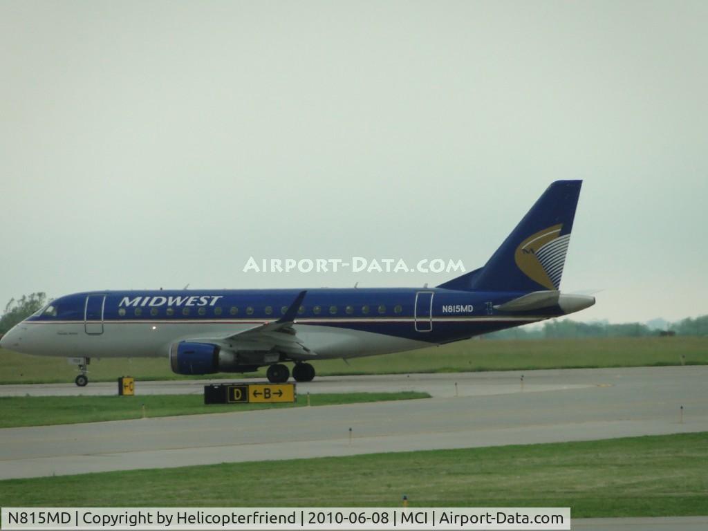 N815MD, 2004 Embraer 170SU (ERJ-170-100SU) C/N 17000034, Taxiing to runway 9 for take off