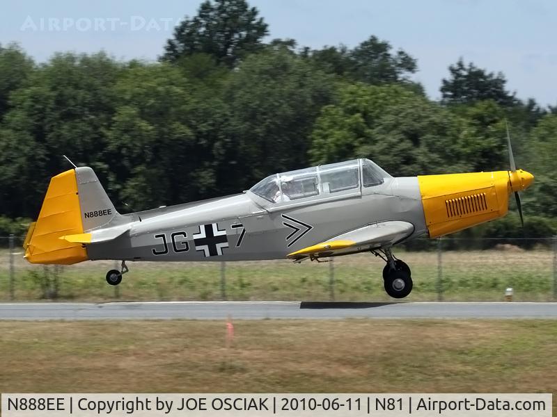 N888EE, 1971 Moravan Z526F Trener C/N 1077, Leaving Hammonton