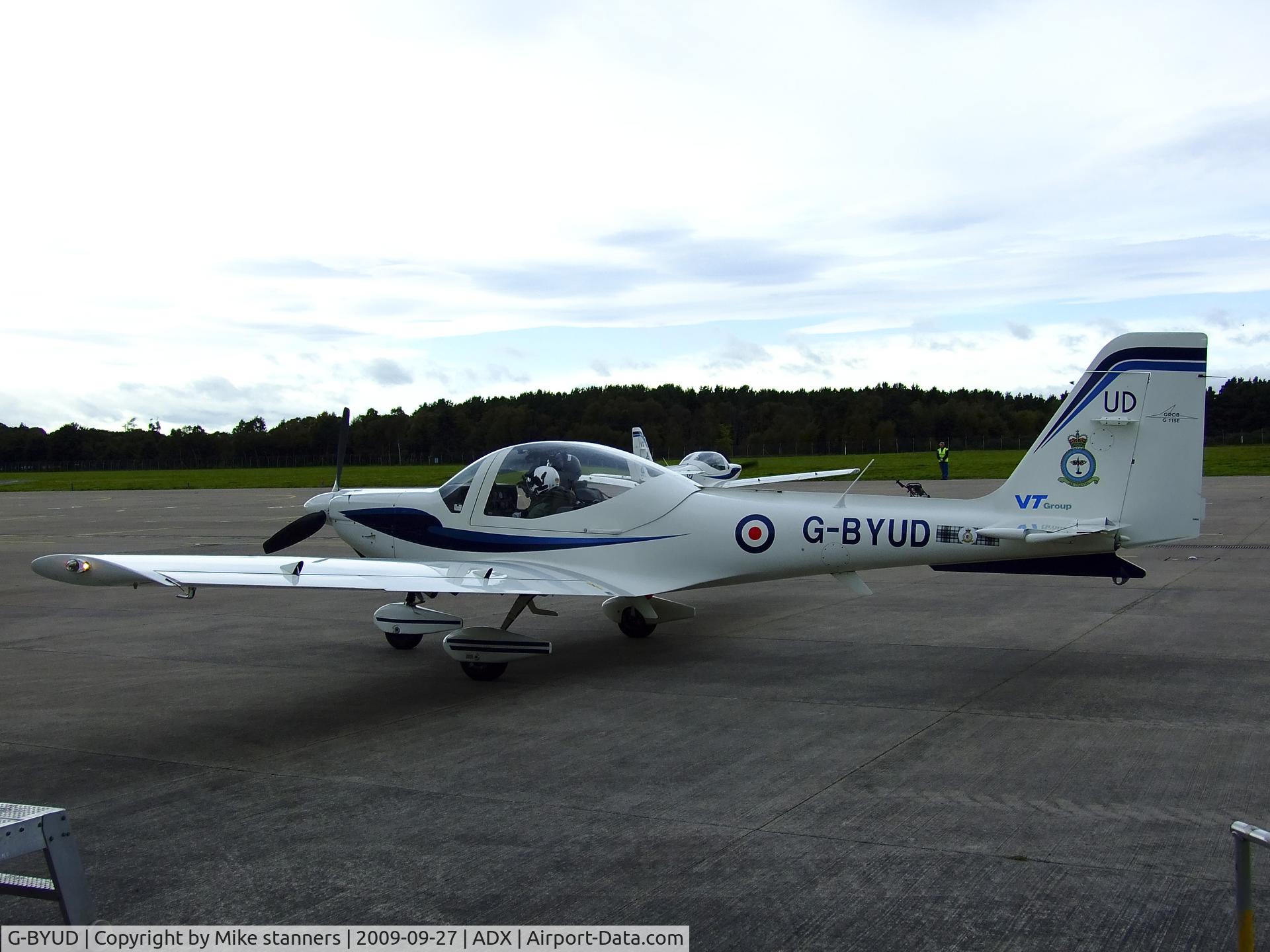 G-BYUD, 1999 Grob G-115E Tutor T1 C/N 82089/E, 1EFTS/12AEF Tutor about to depart on another air experience flight